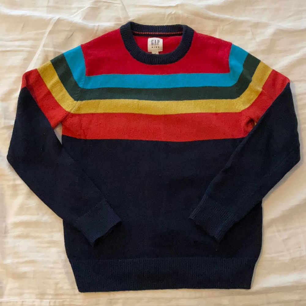 GAP KIDS sweater, size Medium, fits like a 9/10